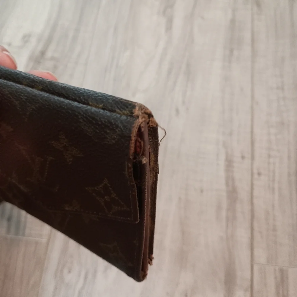 Louis Vuitton W Hook Wallet Monogram Monogram Canvas Authentic